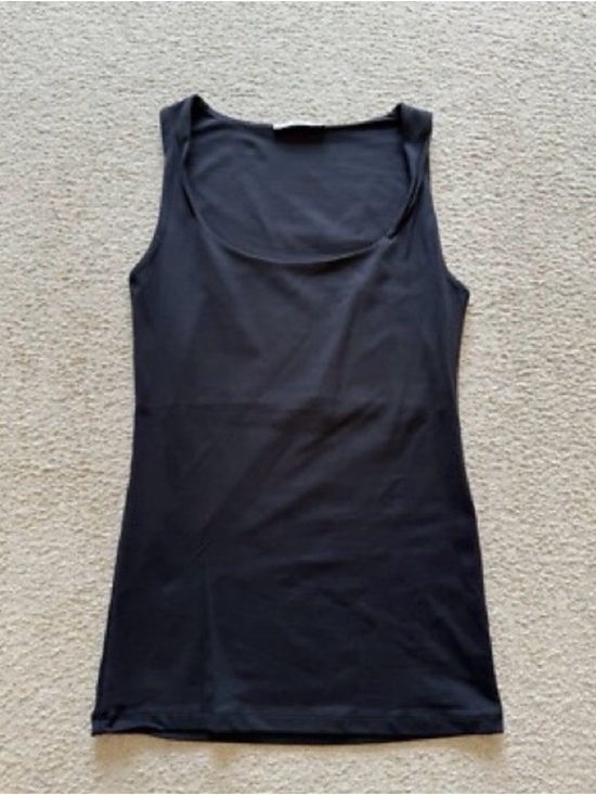 Zara Tops - Zara Basic Collection Black Scoop Neck Tank Top
